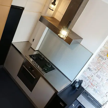 Apartment Bizzi Luxdesign Studio - *
