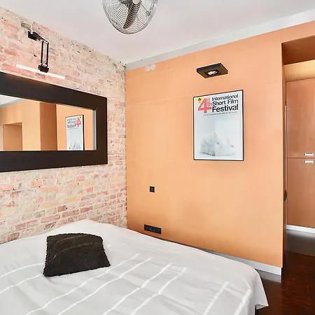 Apartment Bizzi Luxdesign Studio -