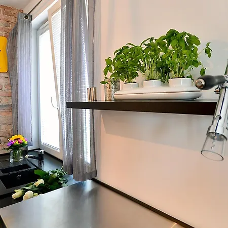 Bizzi Luxdesign Studio - Apartment