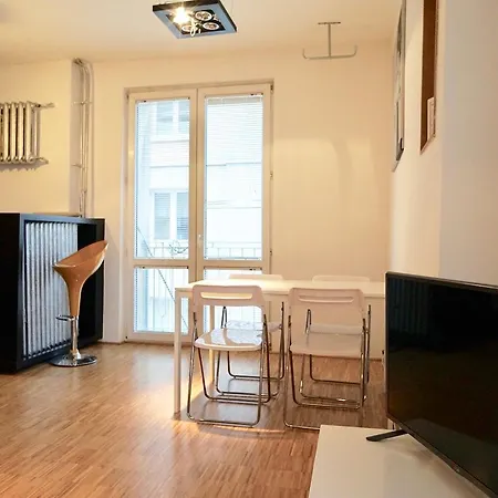 Bizzi Luxdesign Studio - Apartment Warsaw