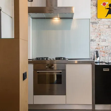 Bizzi Luxdesign Studio - Apartment *